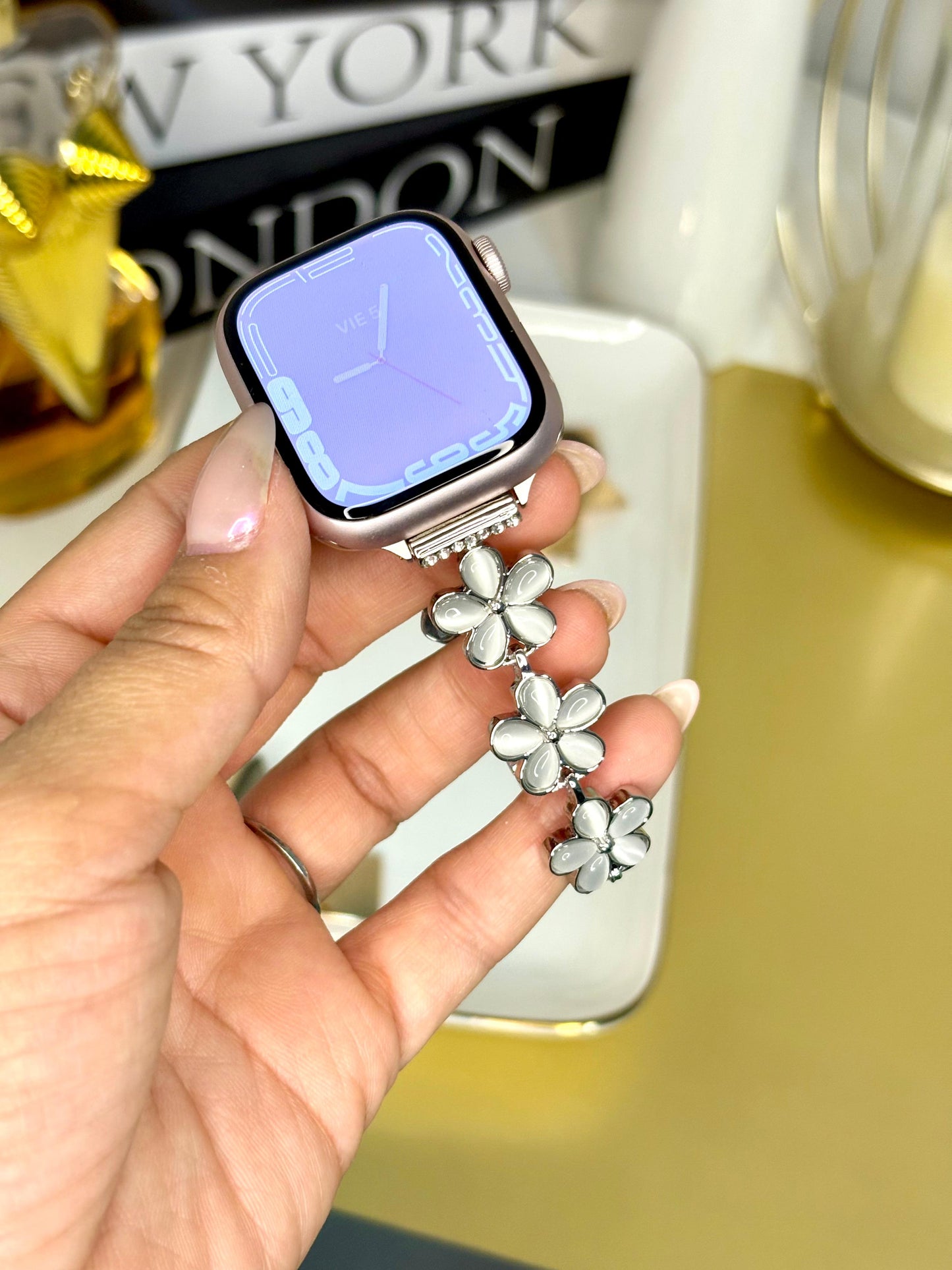 Correa Apple Watch Metal con Flores
