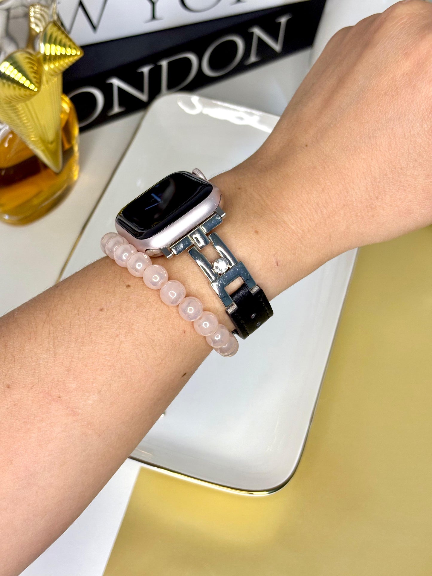 Correa Apple Wacth Cuerina Negra y Metal