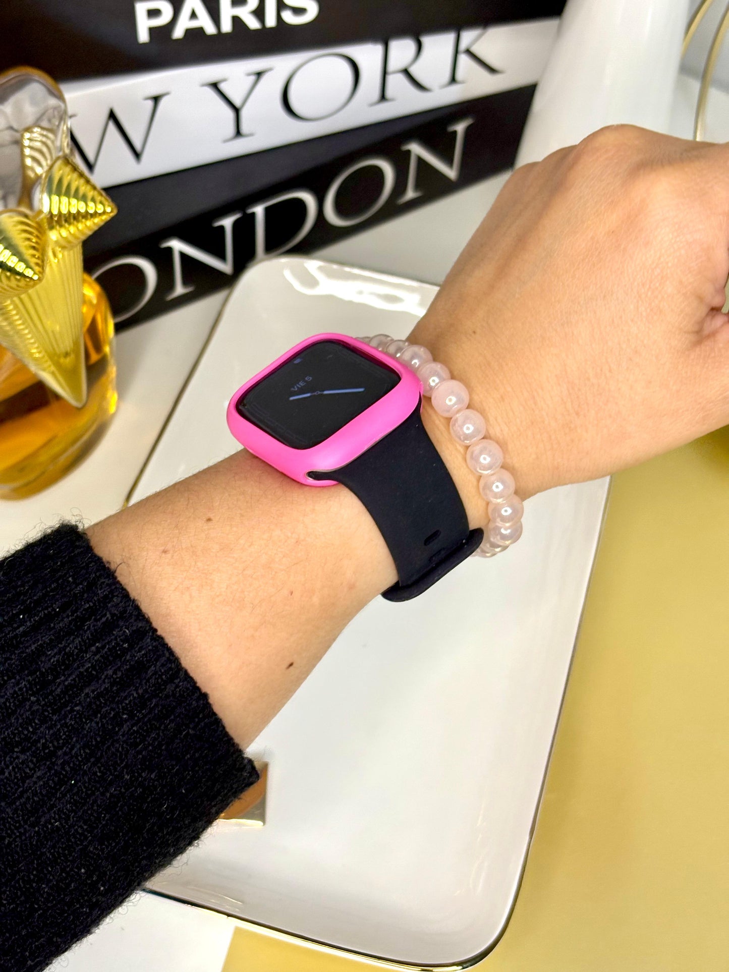 Correa Apple Watch Fucsia y Negro con Protector